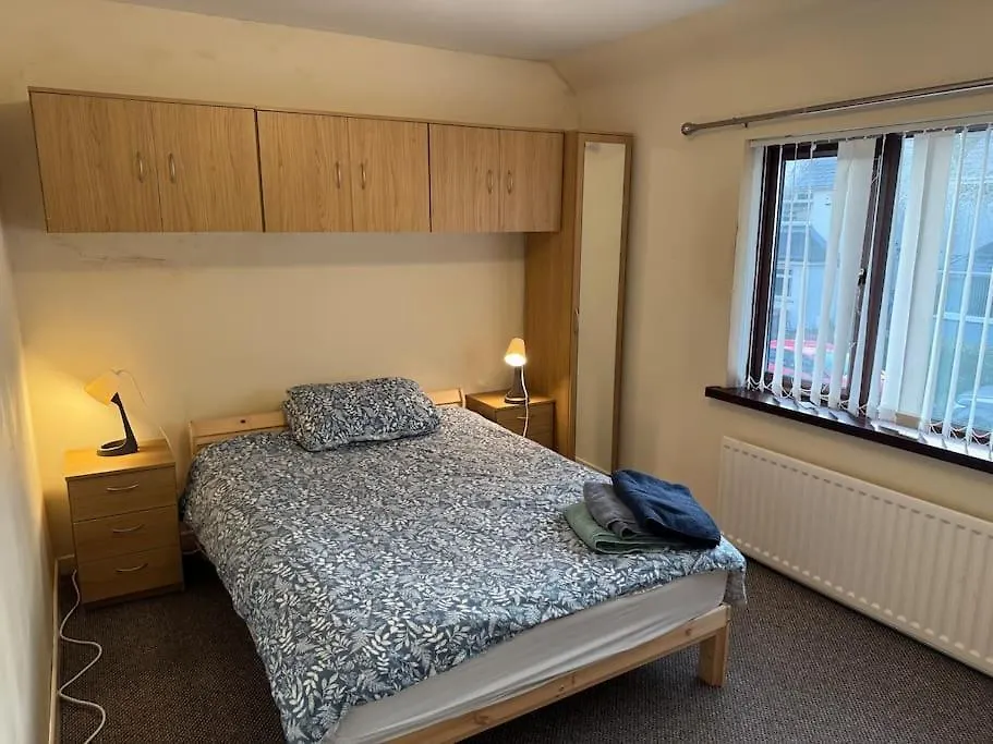 Lovely 2 Bedroom Belfast House Dom wakacyjny