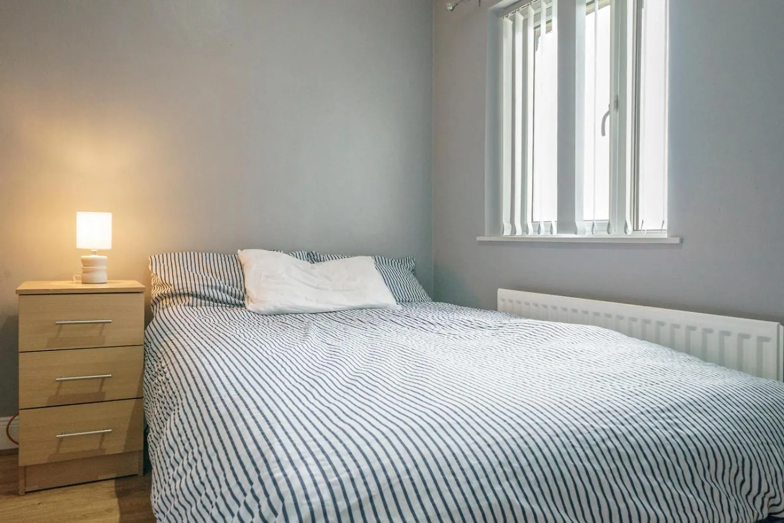 Dom wakacyjny Lovely 2 Bedroom Belfast House