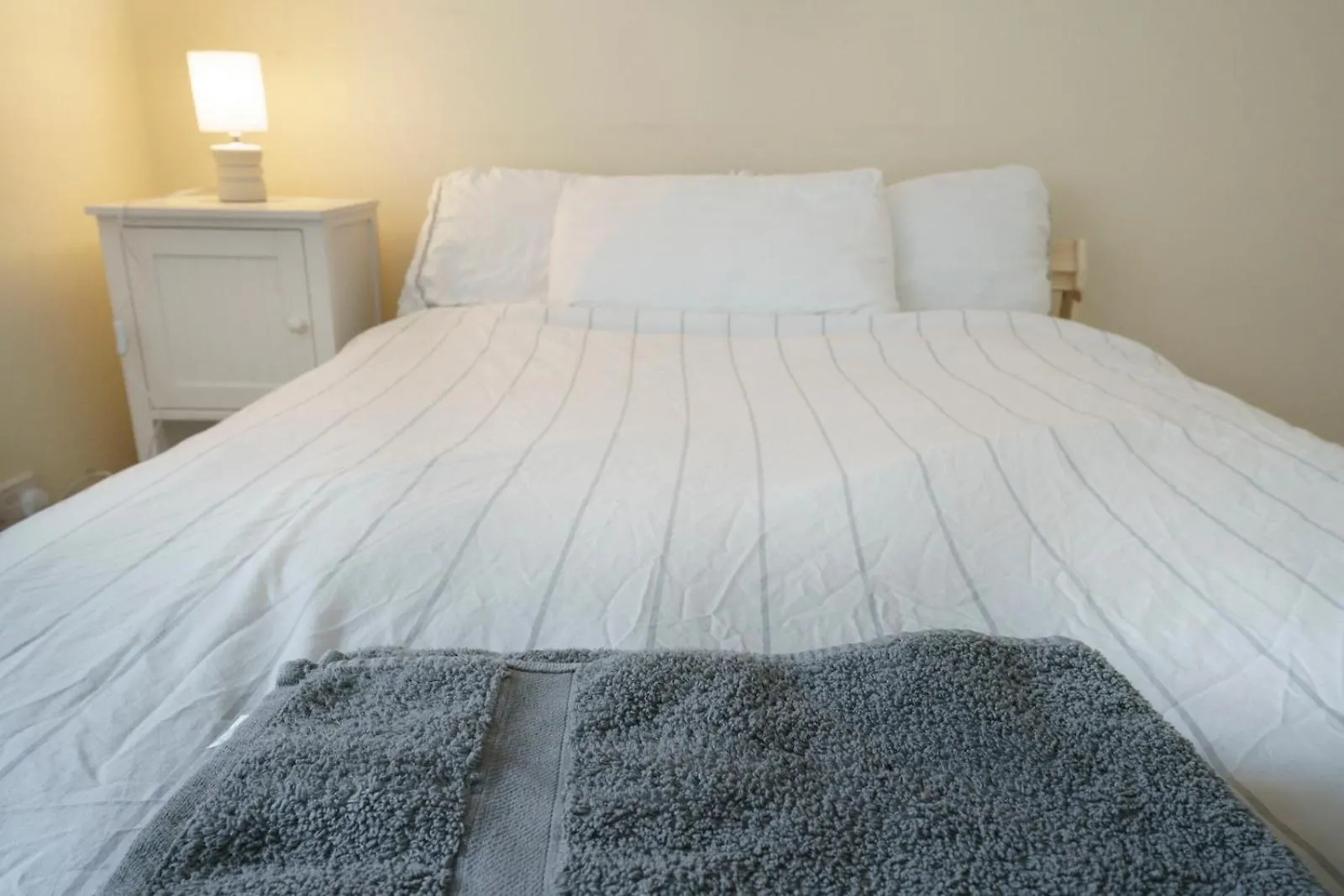 Lovely 2 Bedroom Belfast House Semesterbostad